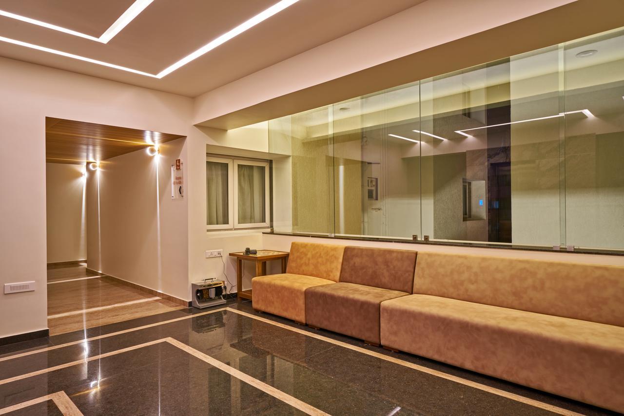 Hotel Atharv Top Rated Business Hotel In Kolhapur Buitenkant foto