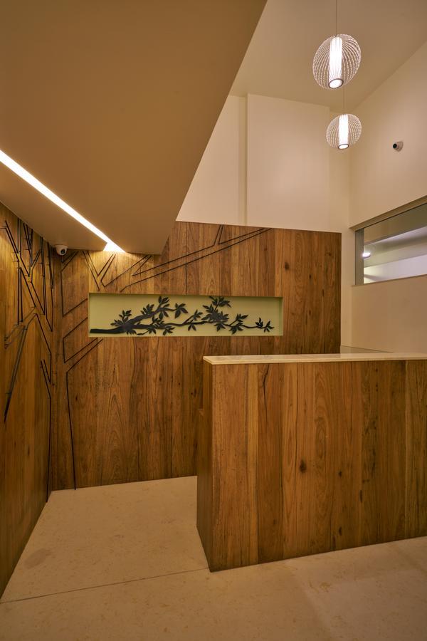 Hotel Atharv Top Rated Business Hotel In Kolhapur Buitenkant foto