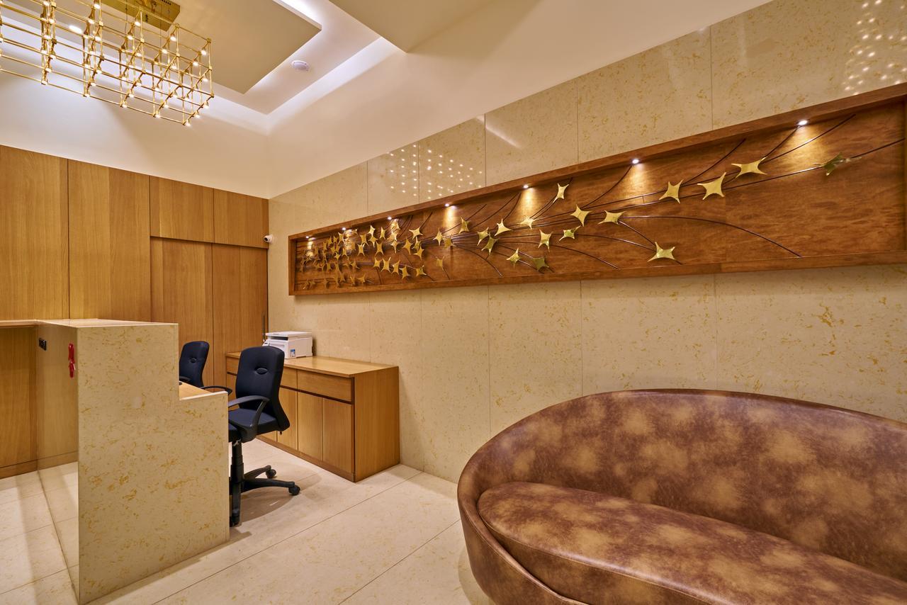 Hotel Atharv Top Rated Business Hotel In Kolhapur Buitenkant foto