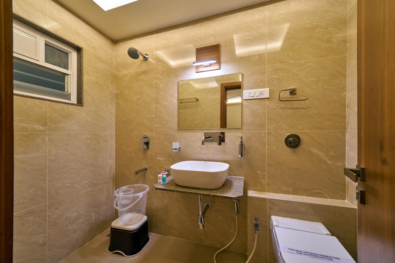 Hotel Atharv Top Rated Business Hotel In Kolhapur Buitenkant foto