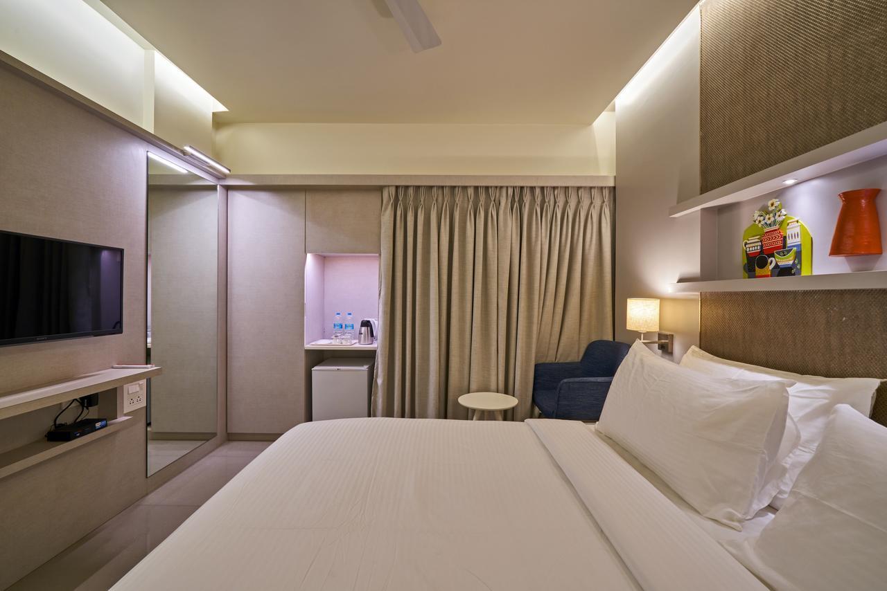 Hotel Atharv Top Rated Business Hotel In Kolhapur Buitenkant foto
