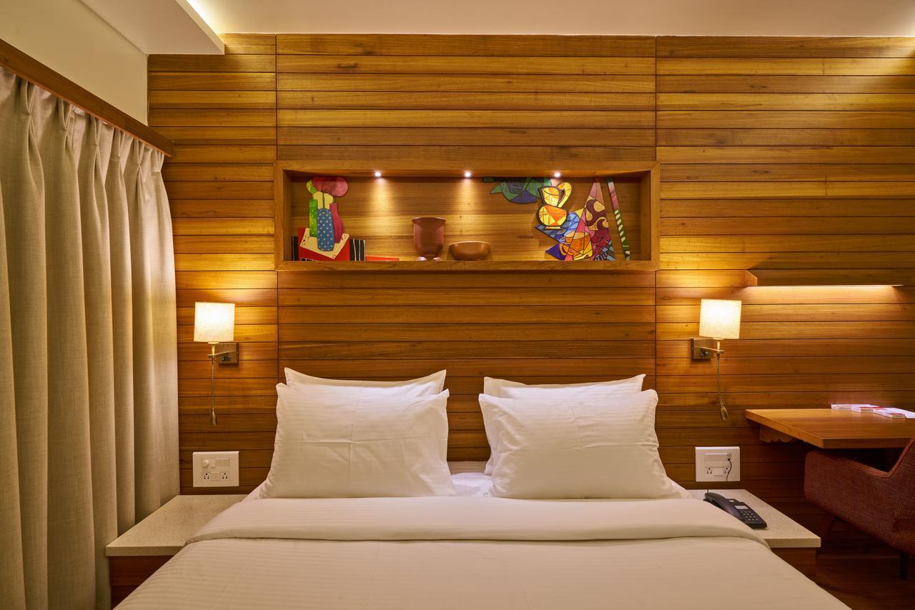 Hotel Atharv Top Rated Business Hotel In Kolhapur Buitenkant foto